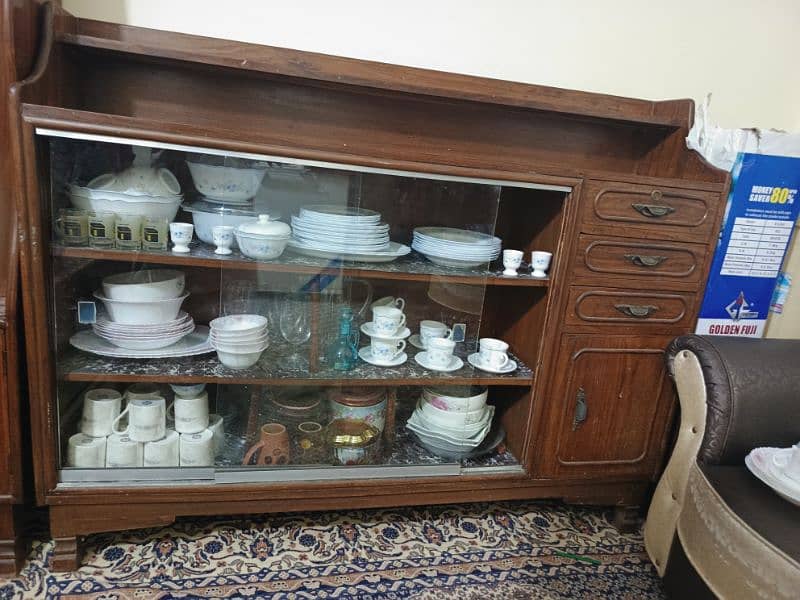 showcase and dressing tabel pure wood good condition 2