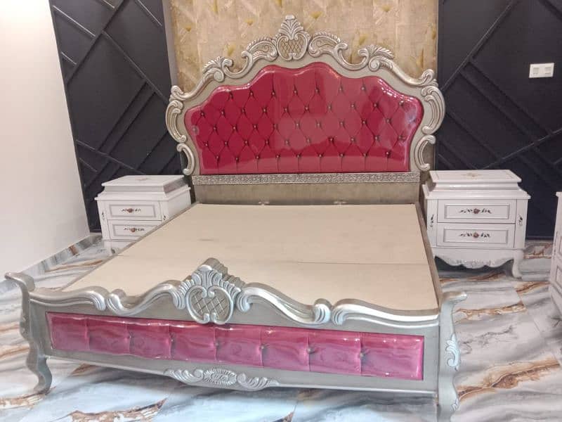 Bed Set || Dressing table || side Tables 4