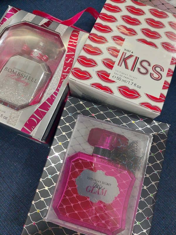 Victoria secret kiss perfume original box packed imported from Canada 1