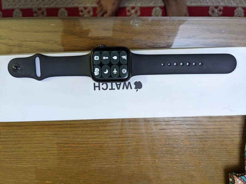 Apple Watch SE GPS for sale fully new condition 0