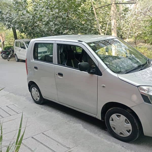 Suzuki Wagon R 2018 4