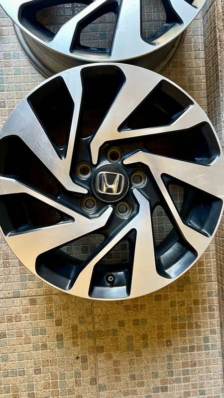 Honda Civic 2019, Orignal Allot Rims for sale 1