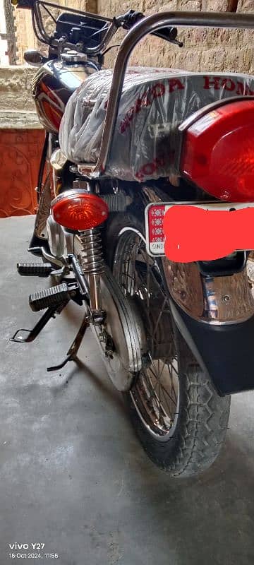 Honda 125 bilkul new condition me hai koi kam nai hai 6