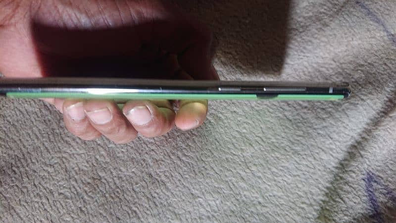 Samsung Note 10 5 12/256 back cover crack screen one dot 3