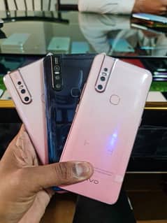 vivo v15 8gb 256Gb Dual sim ( Front Pop up Camrea ) Orignal 10/10 0