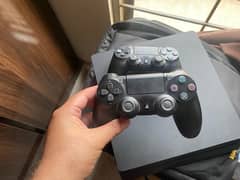 Ps4 slim 1tb(Ssd not hdd)