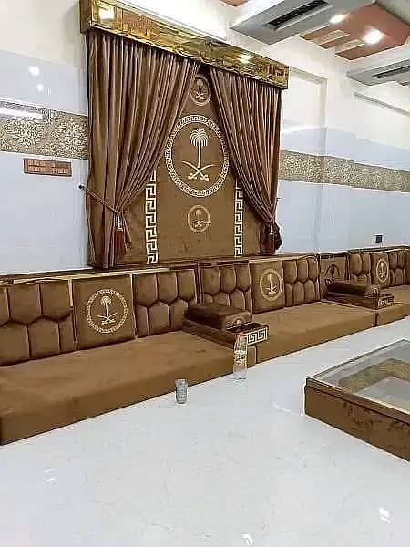 Arabic Majlis Sofa - Customised Arabic Style Sofa - Best Rates 4