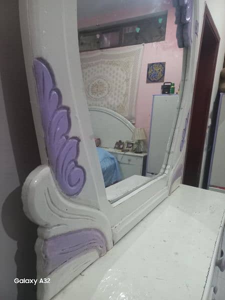 bedroom set for SALE 1