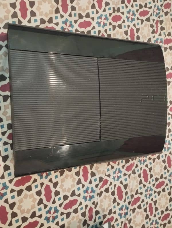 Playstation 3 Ultra Slim (PS3) W/ box 0