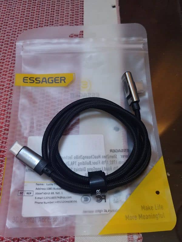 Essager 30W Charger with Essager Breaded 90° 100W Digital Meter Cable 2