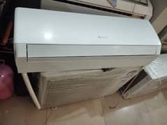 gree 1.5 ton inverter ac /AC