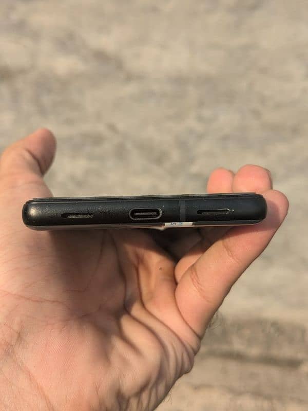 Google pixel 6a 10/10 condition 5