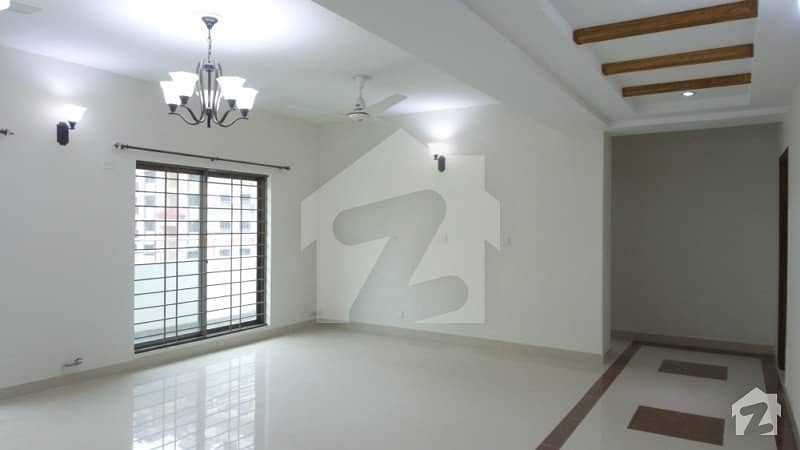 3 Bed Flat For Rent Askari 11 Lahore 25