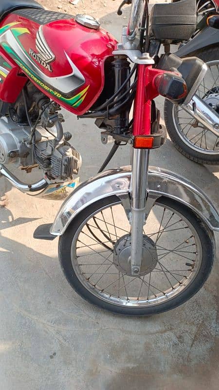 2022 model Honda cd70 for sale lush condition 4