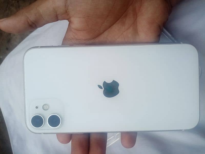 I phone 11 non pta 128GB factory 2