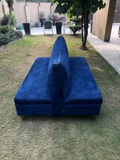 USED SOFAS AVAILABLE FOR SALE WITH GOOD CONDITION