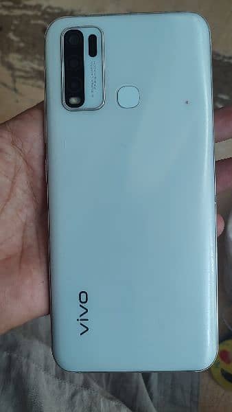 vivo y30 Used Mobile 10/9 Only Mobile 4