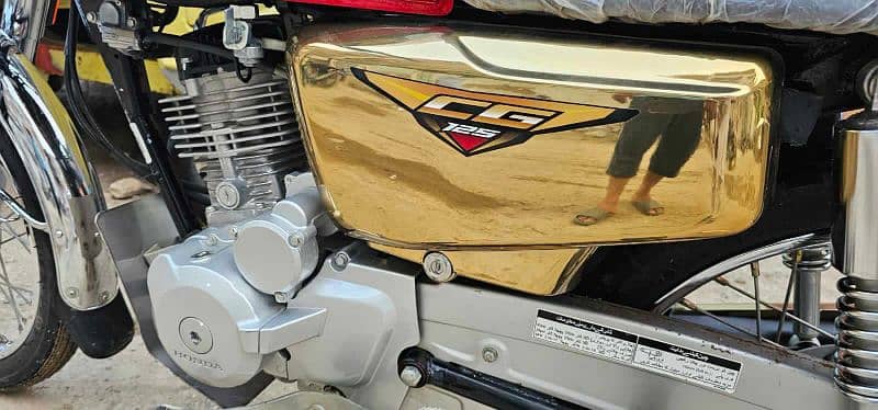 Honda 125 Special Addition 4