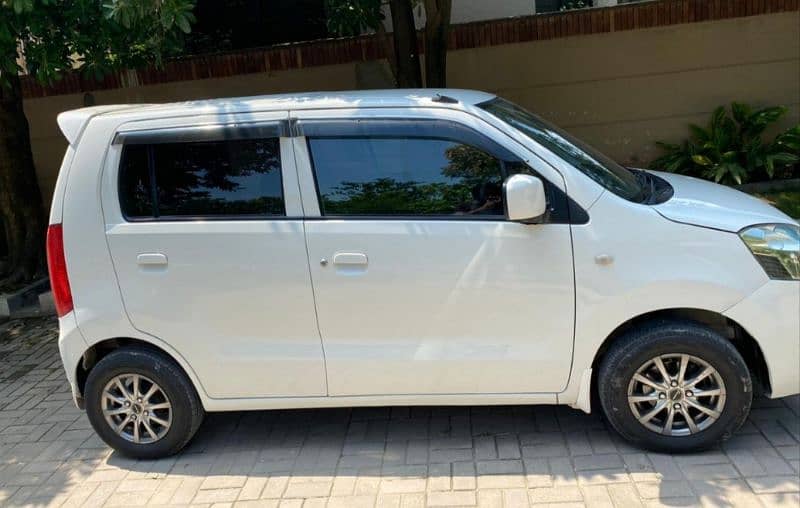 Suzuki Wagon R 2017 4