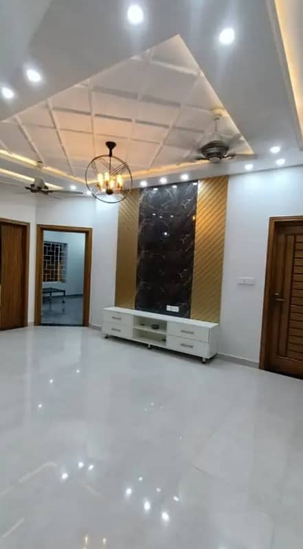 G-11 Brand New 25*50 Park Facing House For Sale 2