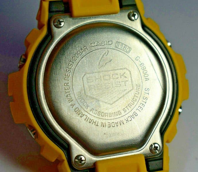 Casio G shock G - 6900A 3180 3