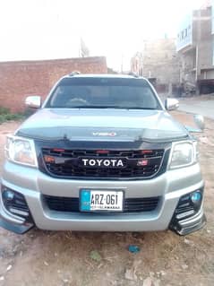 Toyota Vigo 2013 champ manual Islamabad number