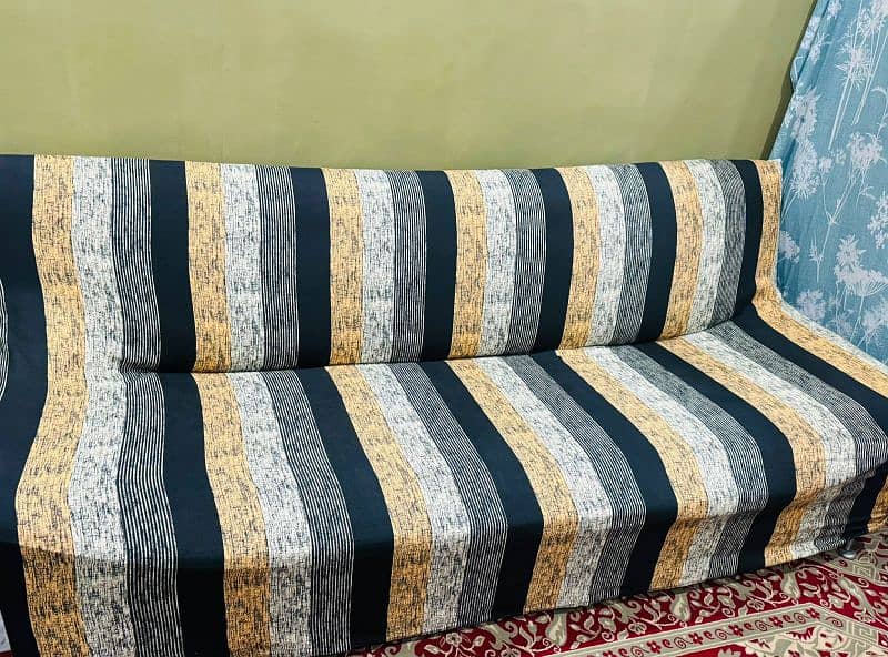 Sofa 3 seater 3