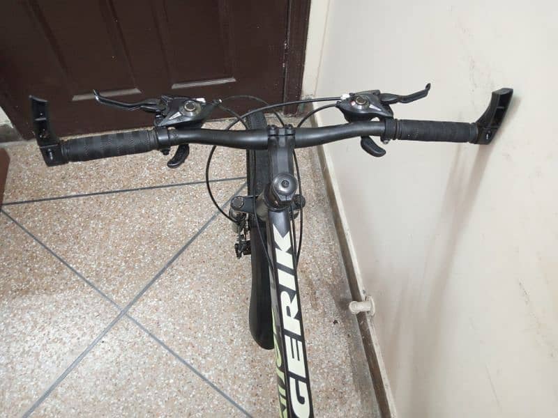 26 INCH IMPORTED GEAR CYCLE 3 MONTH USED URGENT SALE 03265153155 18