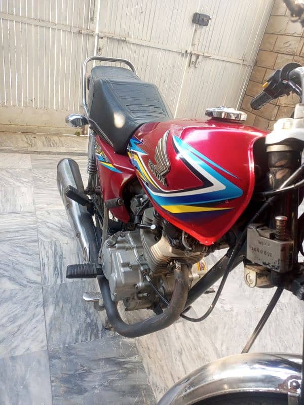 Honda 125 model 2019 lahore registered complete documents 4