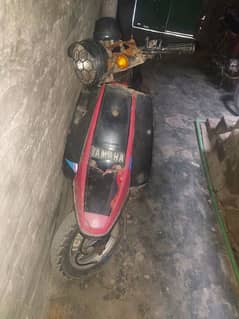 scooty urgently sale 0 three two 1 three five 1111 three