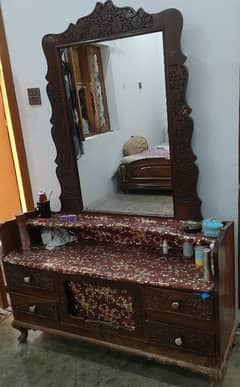 mirror table