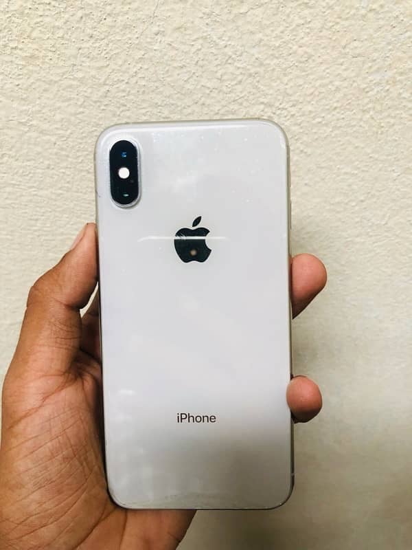 IPHONE XS 64 gb factory unlocked All ok whatapp 03007464143 2