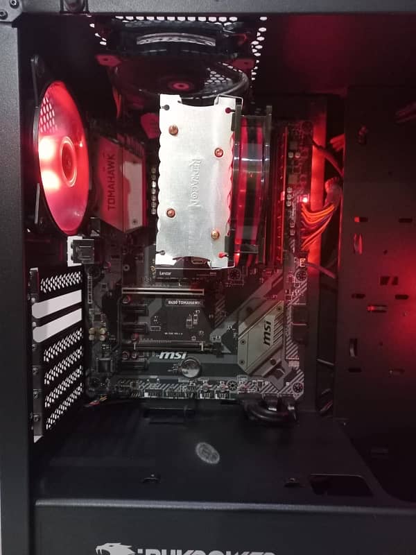 Ryzen Gaming PC with MSI 144hz Screen 4