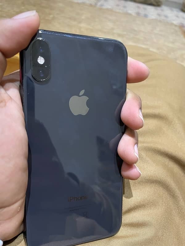 iphone xs icloud lock 0