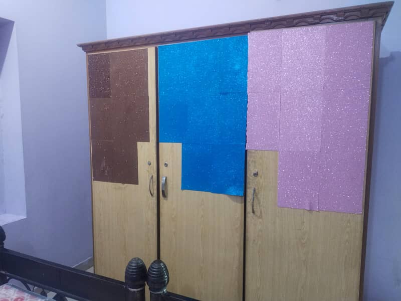 Running hostel building for rent setup for sale in Ali town near hostels area profitable building 1