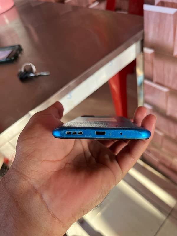 redmi 9c 6/128 all okay only phone urjent sale 4