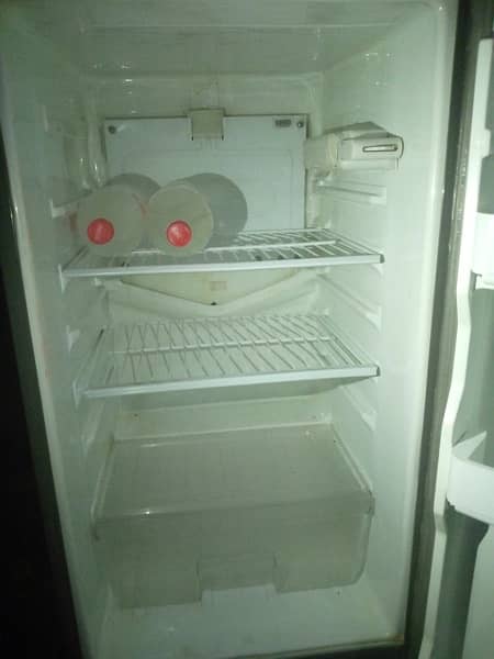 dawlance fridge for sale all ok 3