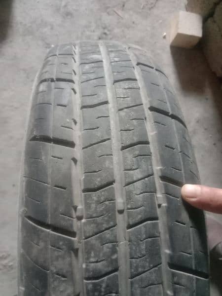 used tyre 0