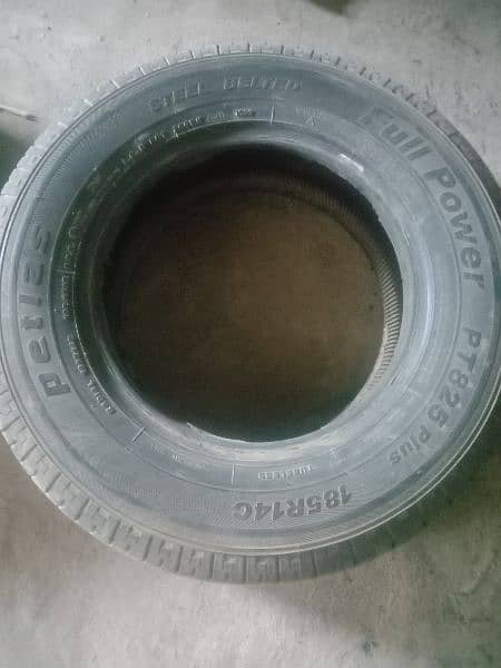 used tyre 3