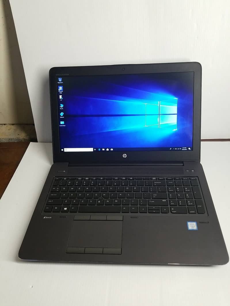 HP Z BooK 15 G3 Core i7 6th 16gb 256gb 15.6" FHD 1