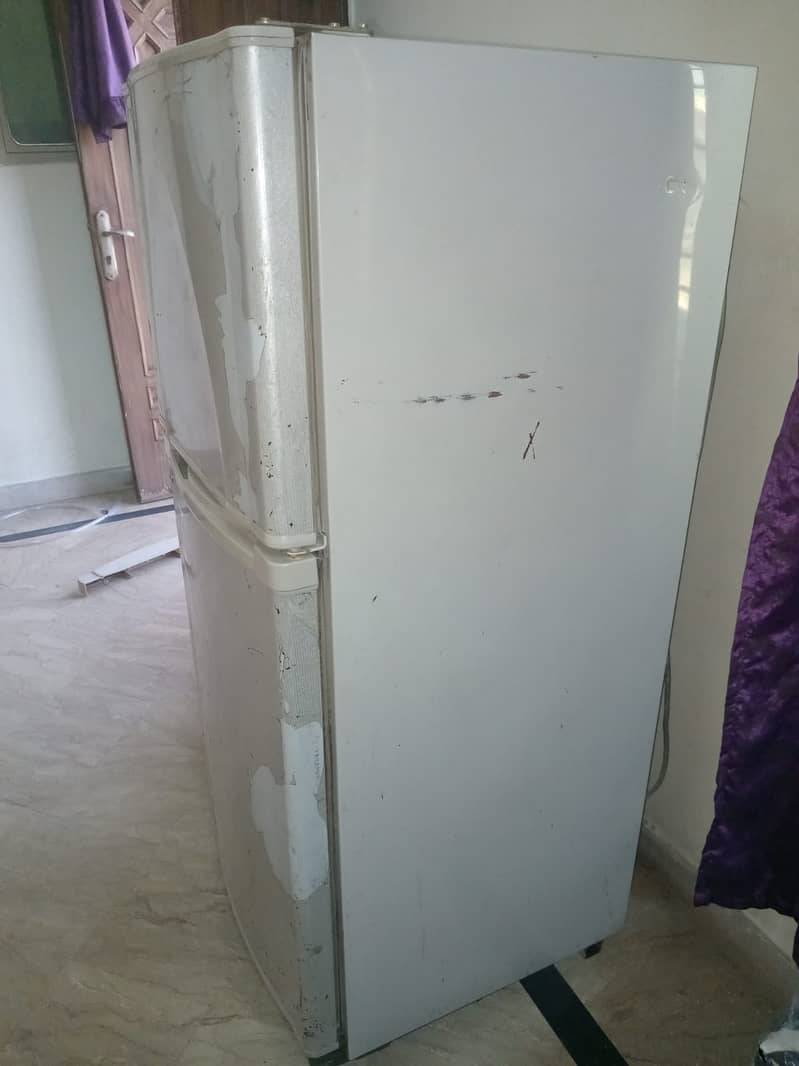 9166WBD Dawlance Refrigerator 1