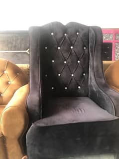 2 Pcs Sofa style Luxury Chairs 0