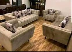 Branded 5 and 7 seater sofa sets available at wholesale price .