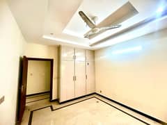 8 MARLA GROUND PORTION FOR RENT WITH GAS IN CDA SECTR F 17 T&TECHS ISB