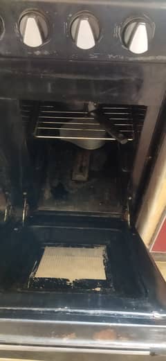 5 burners canon oven in good condition used 6-8 years