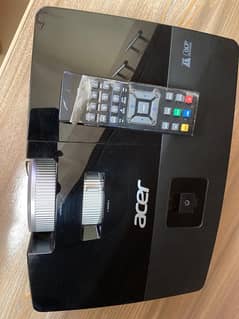 Acer  X113P Projector