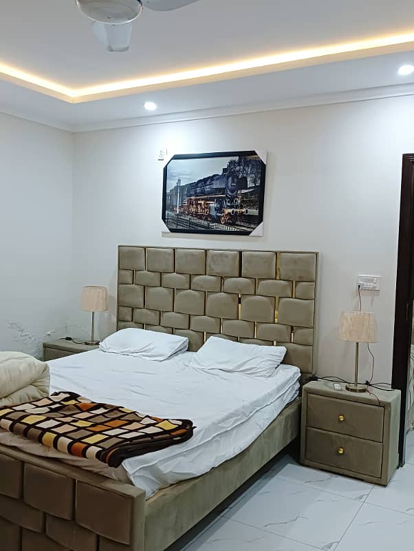 Par day 2bed luxury apartments for rent 4