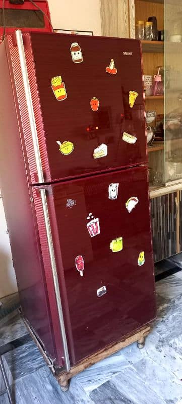 orient fridge for sale in excellent condition 1