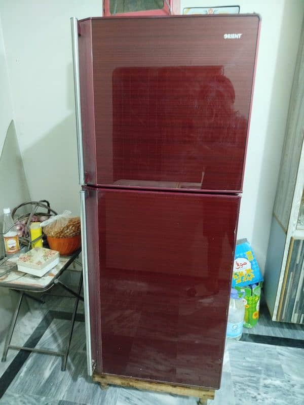 orient fridge for sale in excellent condition 4