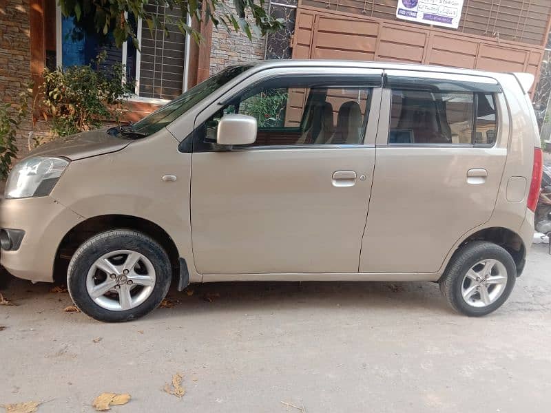 Suzuki Wagon R 2014 1